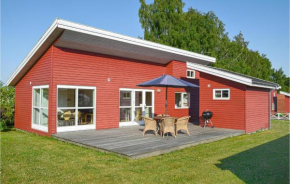 3 Bedroom Gorgeous Home In Gudhjem in Gudhjem